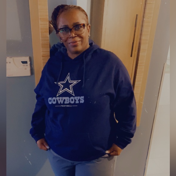 Meet your Posher, Kecia - Picture 2 of 3